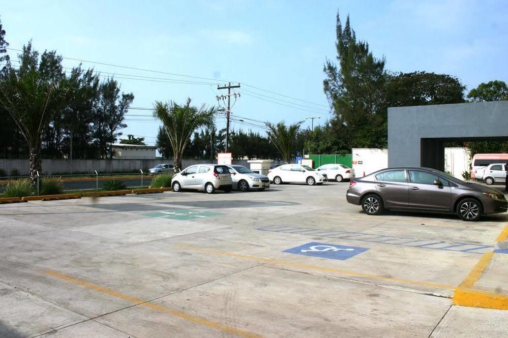 Hotel Urbainn Veracruz Eksteriør bilde